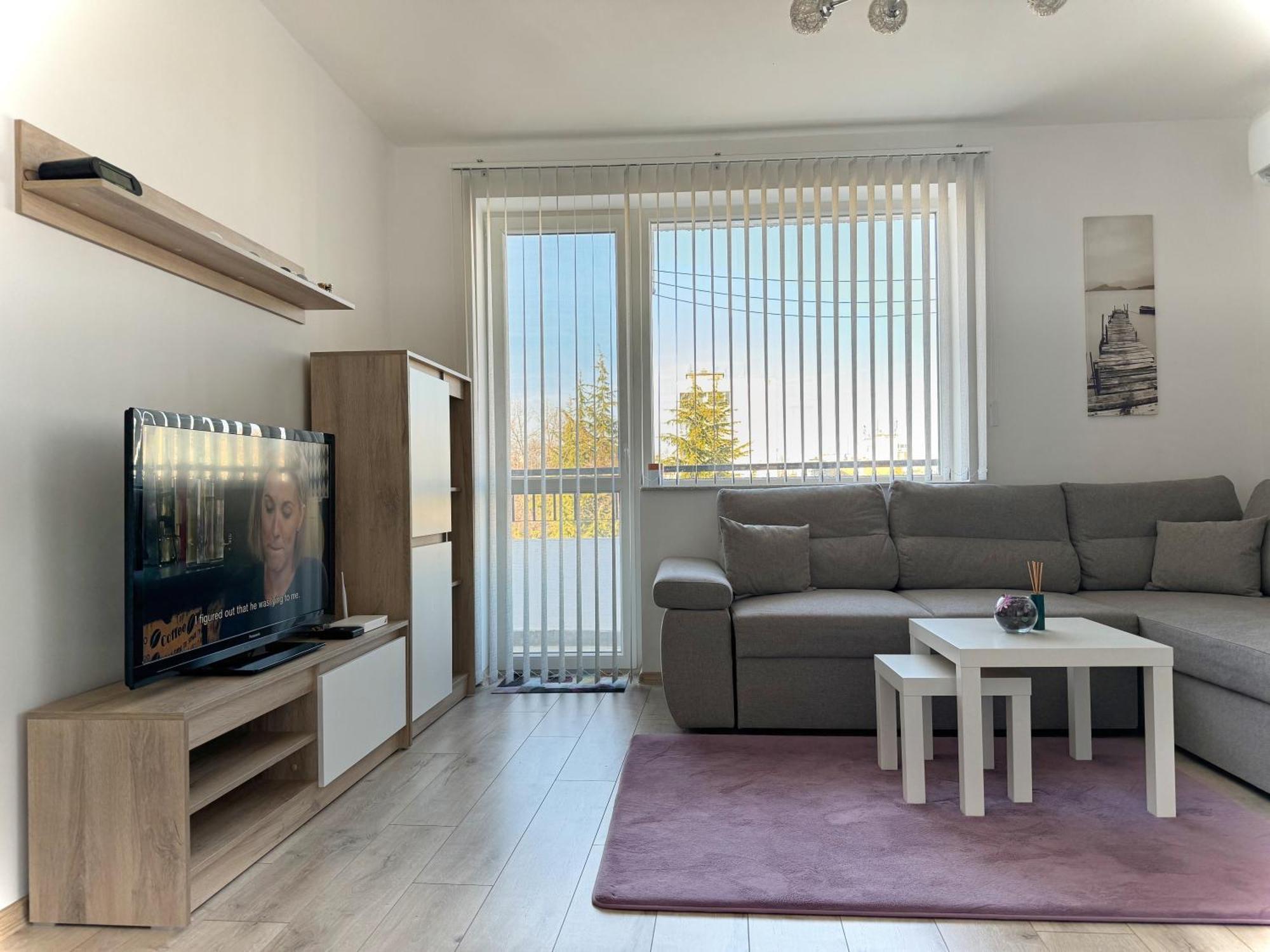 Restful Apartment For 4 Guests In Burgas Exteriör bild