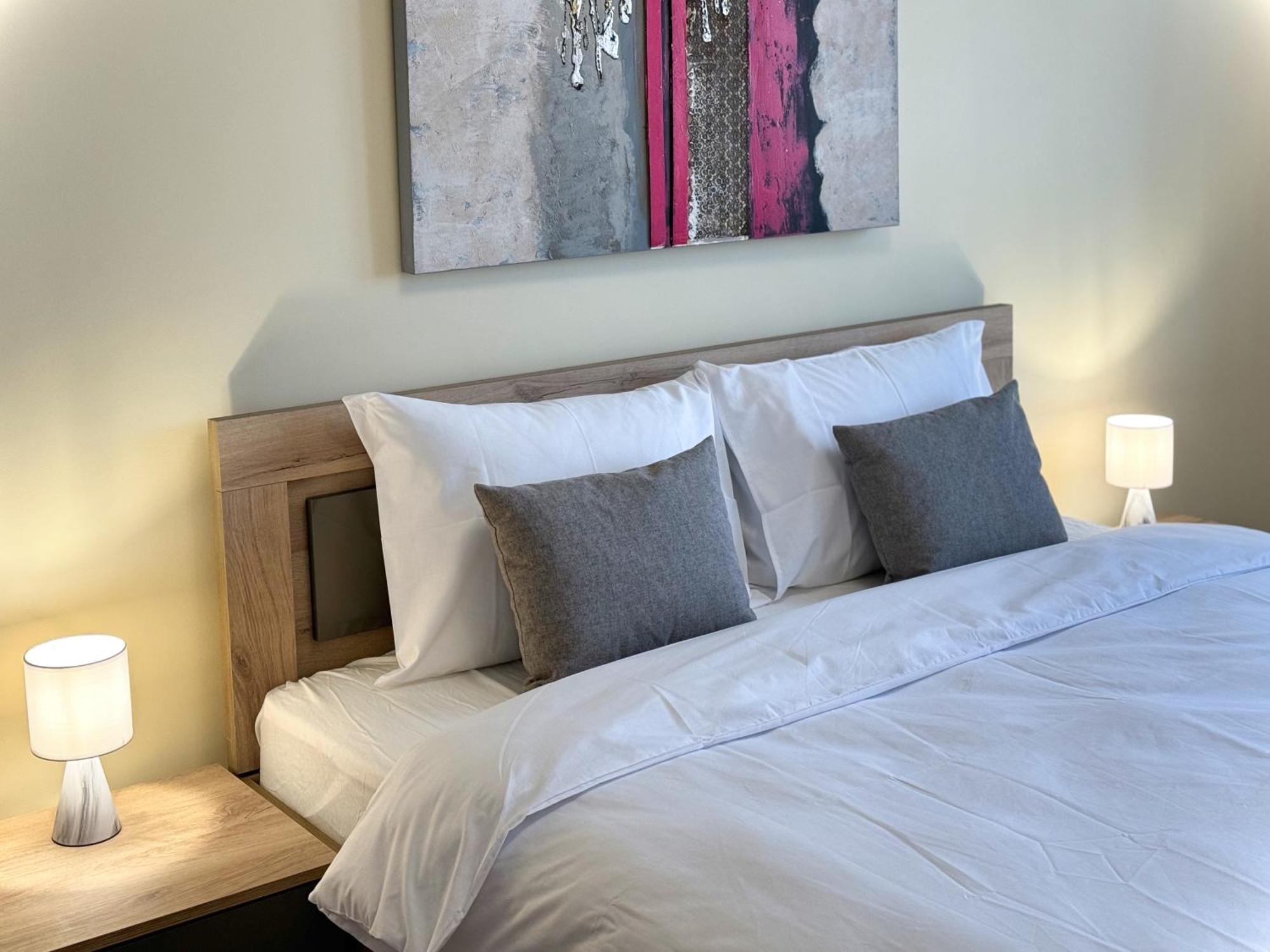 Restful Apartment For 4 Guests In Burgas Exteriör bild